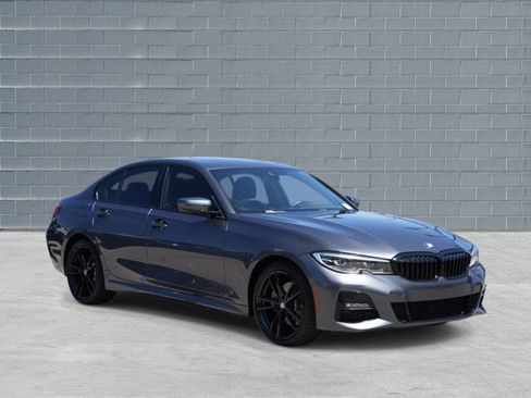 Used 2021 BMW 330e w/ M Sport Package RWD image 1