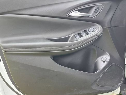 Used 2024 Buick Encore GX Preferred w/ Comfort Package FWD image 17