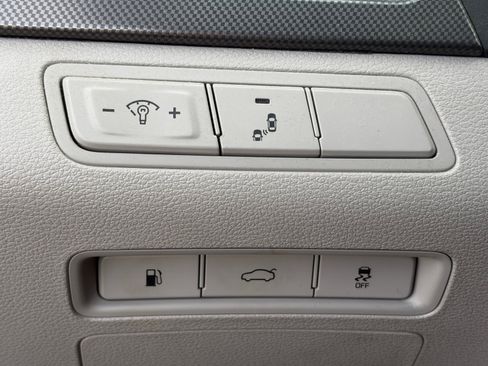 Used 2016 Hyundai Sonata Sport w/ Option Group 03 image 10