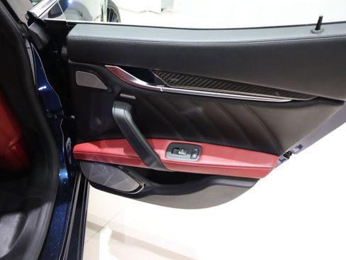Used 2019 Maserati Ghibli S GranSport Q4 image 12