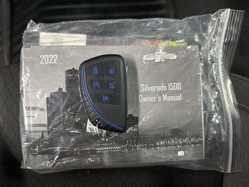 Used 2022 Chevrolet Silverado 1500 Custom Trail Boss AWD/4WD image 36