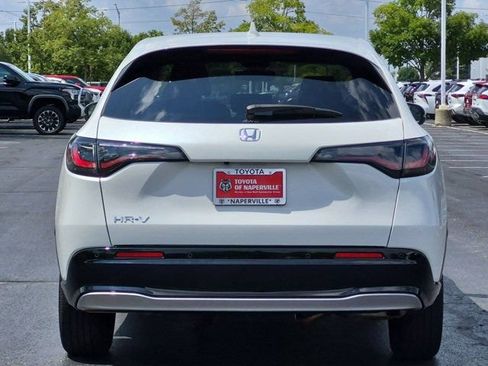 Used 2025 Honda HR-V EX-L image 6