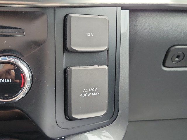 Used 2023 Ford F150 Lariat AWD/4WD image 31