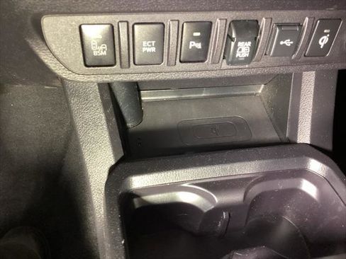 Certified 2021 Toyota Tacoma TRD Off-Road w/ Technology Package image 16