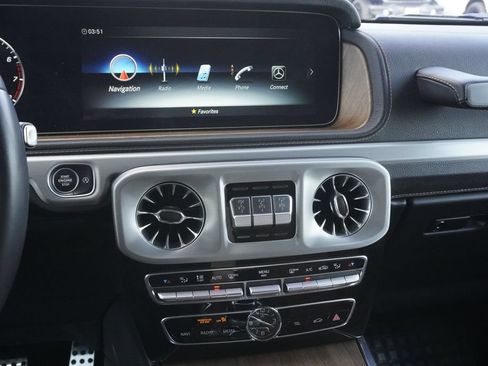 Used 2021 Mercedes-Benz G 550 image 13