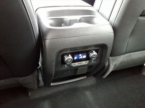 New 2026 GMC Acadia Denali image 16