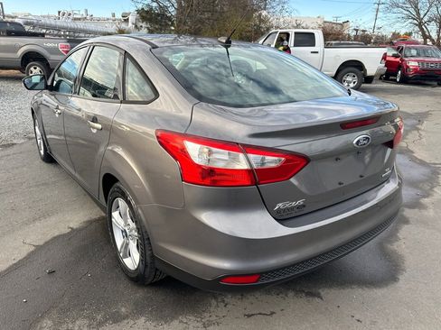 Used 2013 Ford Focus SE image 3