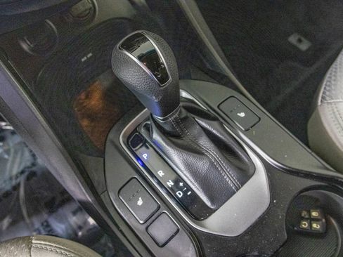 Used 2015 Hyundai Santa Fe Sport w/ Option Group 02 image 25