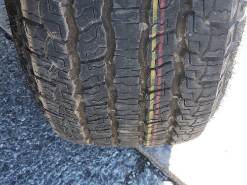 New 2026 GMC Canyon Elevation w/ Convenience Package image 15