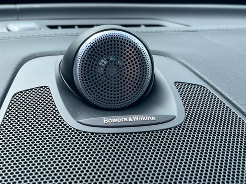 Used 2024 Volvo XC60 T8 Polestar w/ Protection Package Premier image 16