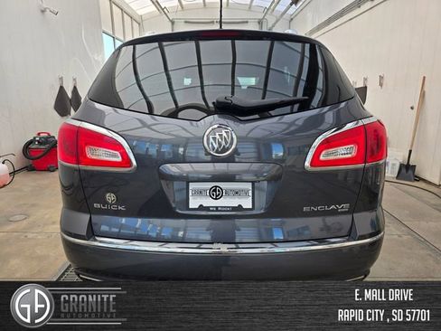 Used 2014 Buick Enclave Leather image 4