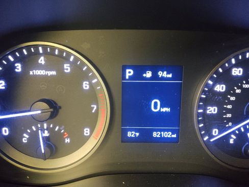Used 2019 Hyundai Tucson Limited AWD/4WD image 23