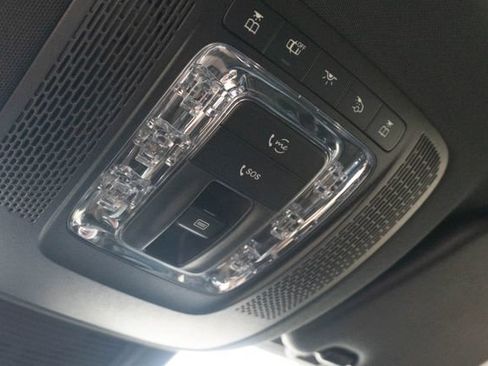 Used 2022 Mercedes-Benz GLS 450 4MATIC image 34