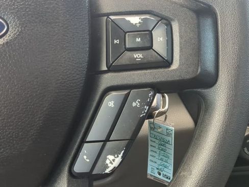 Used 2016 Ford F150 XL w/ Equipment Group 101A Mid AWD/4WD image 23