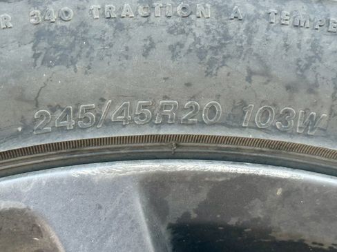 Used 2019 Dodge Charger SXT image 10