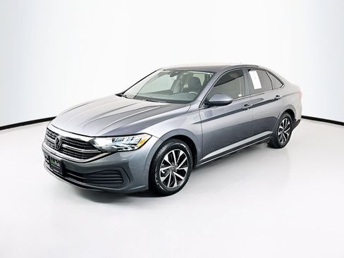 Used 2024 Volkswagen Jetta S FWD image 3