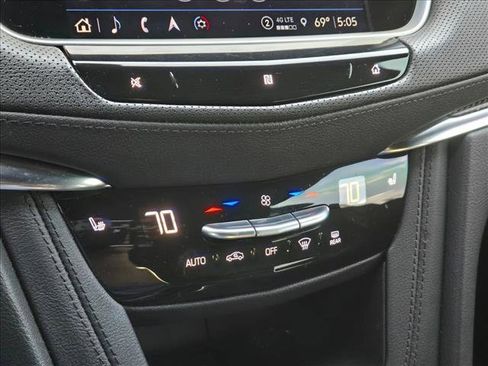 Used 2021 Cadillac XT5 Sportv image 13