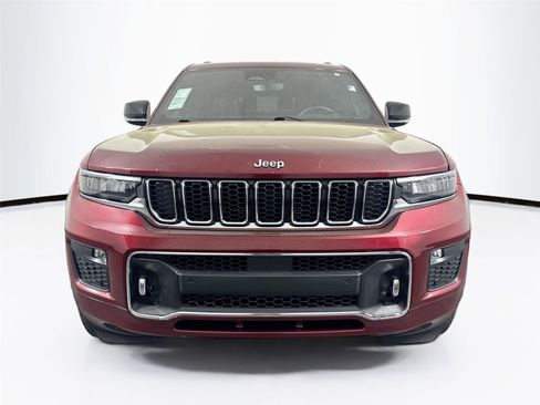 Used 2022 Jeep Grand Cherokee L Overland w/ MOPAR Finishing Package image 9