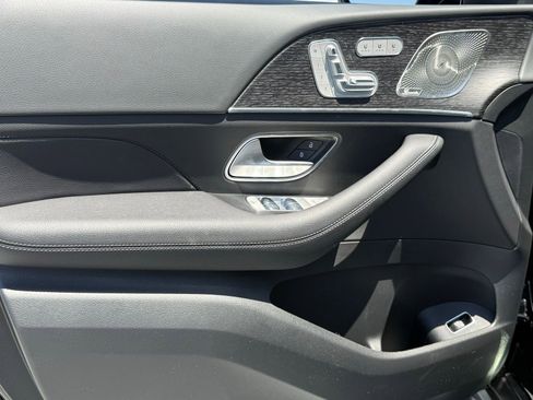 New 2026 Mercedes-Benz GLS 450 4MATIC image 15
