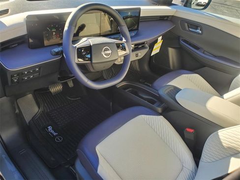 New 2026 Nissan Leaf Platinum+ image 12