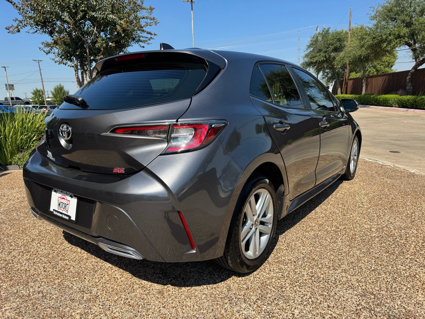 Used 2022 Toyota Corolla SE FWD image 9