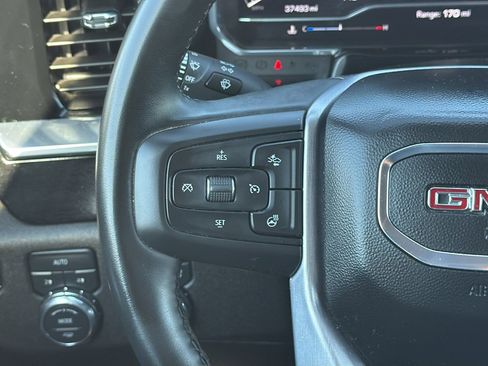 Used 2025 GMC Sierra 1500 SLT image 18