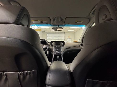 Used 2018 Hyundai Santa Fe Sport image 19