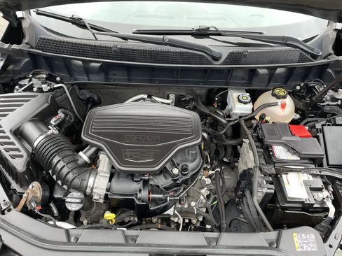 Used 2019 Cadillac XT5 Luxury image 35