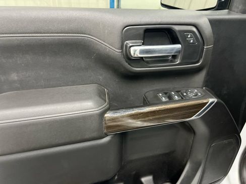 Used 2021 Chevrolet Silverado 1500 LT Trail Boss AWD/4WD image 20