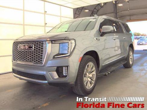 Used 2024 GMC Yukon XL Denali image 2