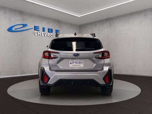 Used 2024 Subaru Crosstrek 2.0i Premium AWD/4WD image 14