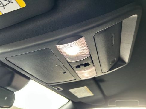 Used 2023 Nissan Frontier PRO-4X w/ Technology Package image 28