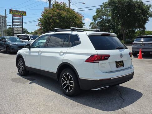 Used 2021 Volkswagen Tiguan SE AWD/4WD image 6