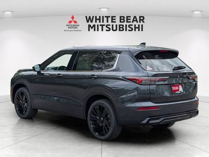 New 2026 Mitsubishi Outlander LE