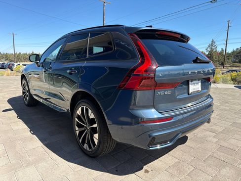 Used 2026 Volvo XC60 B5 Plus AWD/4WD image 5