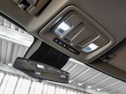 Used 2024 Chevrolet Silverado 2500 Custom w/ Custom Convenience Package image 21