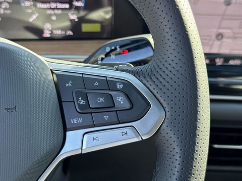 New 2026 Volkswagen Tiguan SEL R-Line image 19