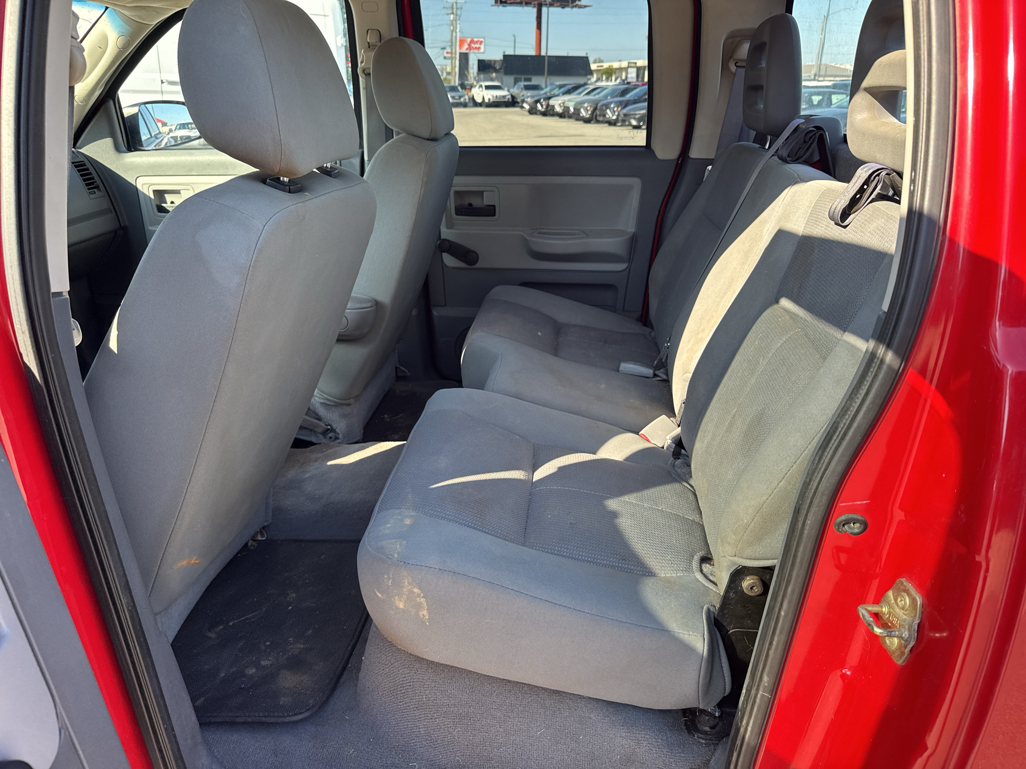 Used 2006 Dodge Dakota ST AWD/4WD image 9