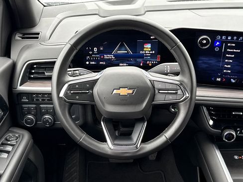 Certified 2025 Chevrolet Tahoe LT image 25