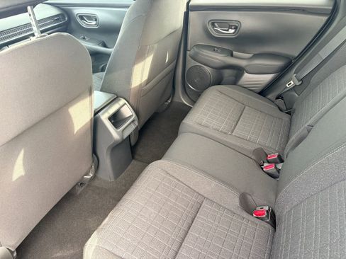 New 2026 Honda HR-V LX image 18