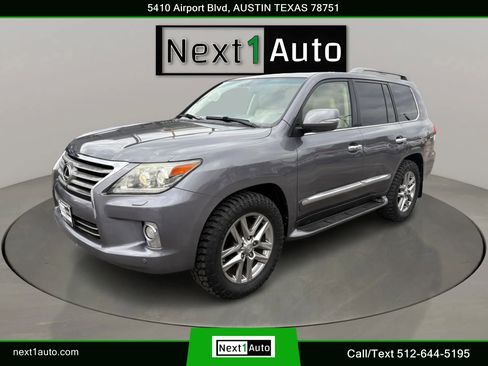 Used 2013 Lexus LX 570 4WD image 9