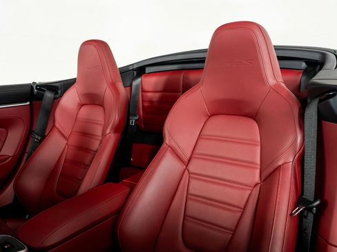 Used 2024 Porsche 911 Turbo S image 3