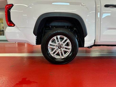 Certified 2025 Toyota Tundra SR5 w/ SR5 Convenience Package AWD/4WD image 30