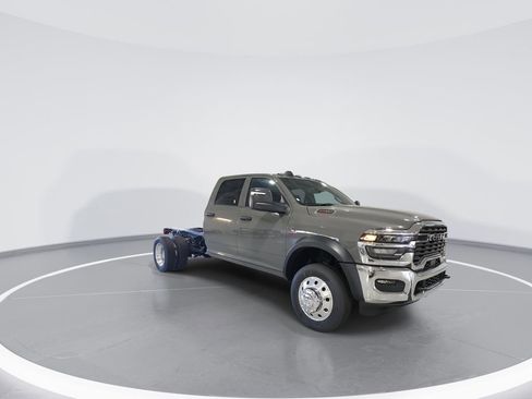 New 2026 RAM 4500 Tradesman AWD/4WD image 2