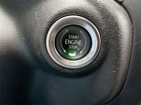 Certified 2022 Chevrolet Silverado 1500 LT image 16