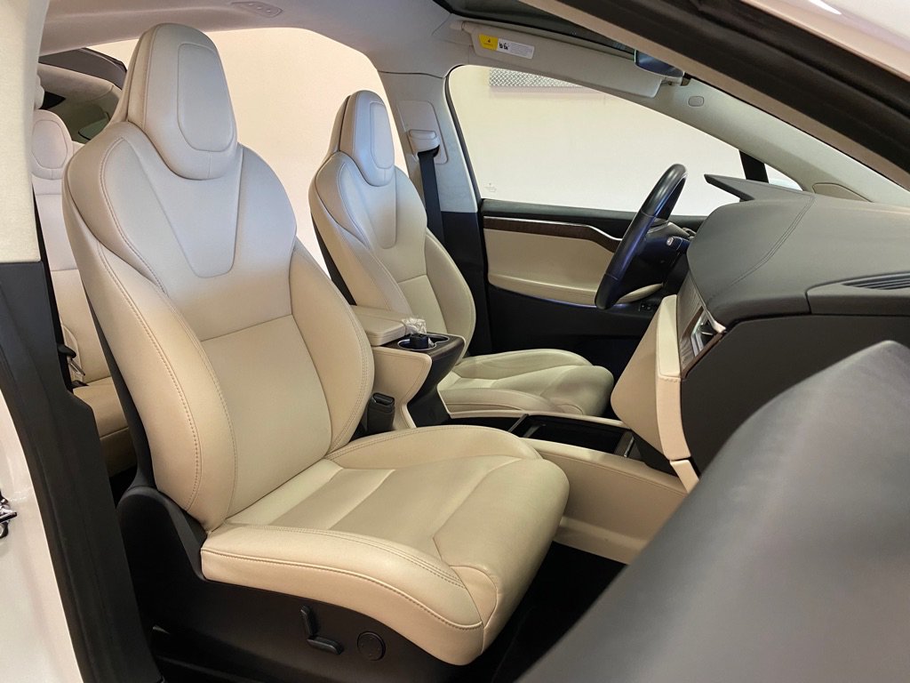 Used 2018 Tesla Model X AWD/4WD image 48