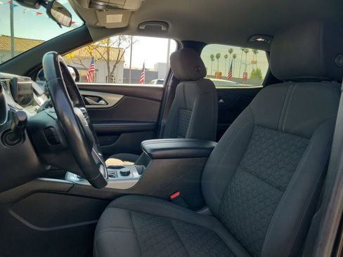 Used 2020 Chevrolet Blazer LT image 16