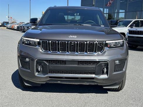 New 2025 Jeep Grand Cherokee Overland image 2