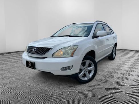 Used 2005 Lexus RX 330 FWD image 2
