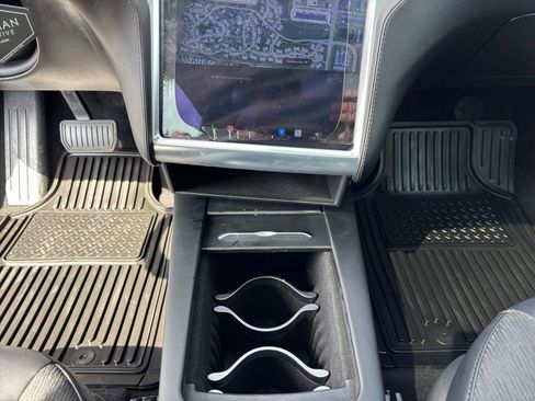 Used 2016 Tesla Model S 75D AWD/4WD image 12